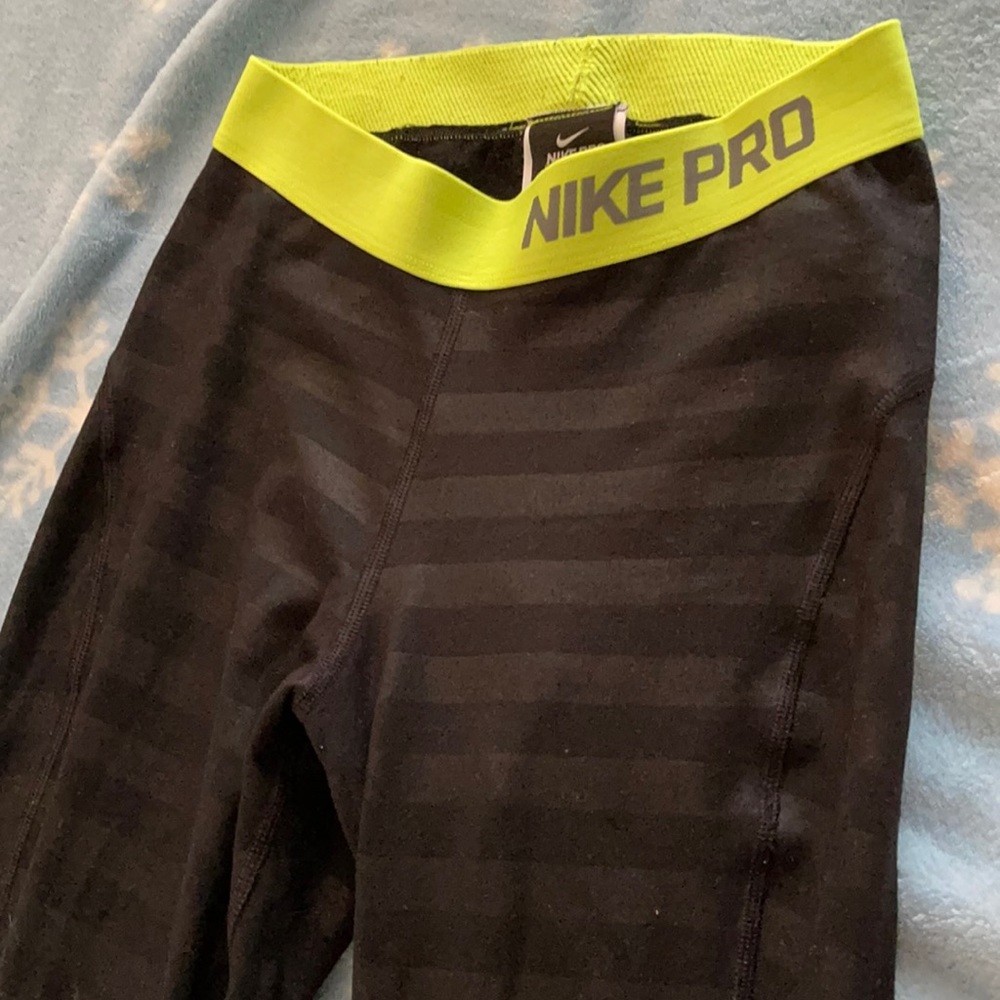 Nike pro leggings